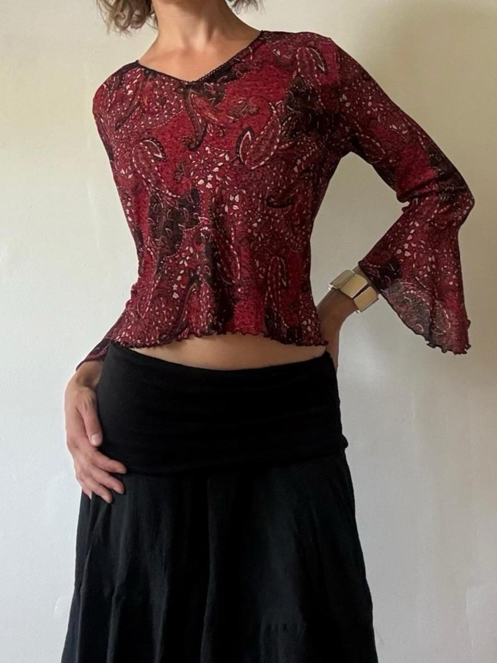 Bohemian bellsleeve mesh top — Gloria Vanderbilt